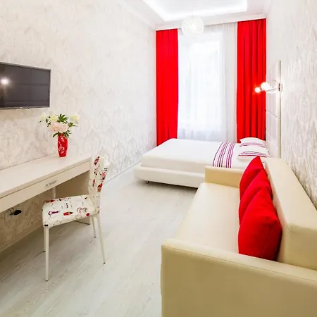 2 хв ходу до оперного театру! затишний комфорт! Appartement *
